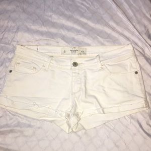 White Abercrombie & Fitch Shorts